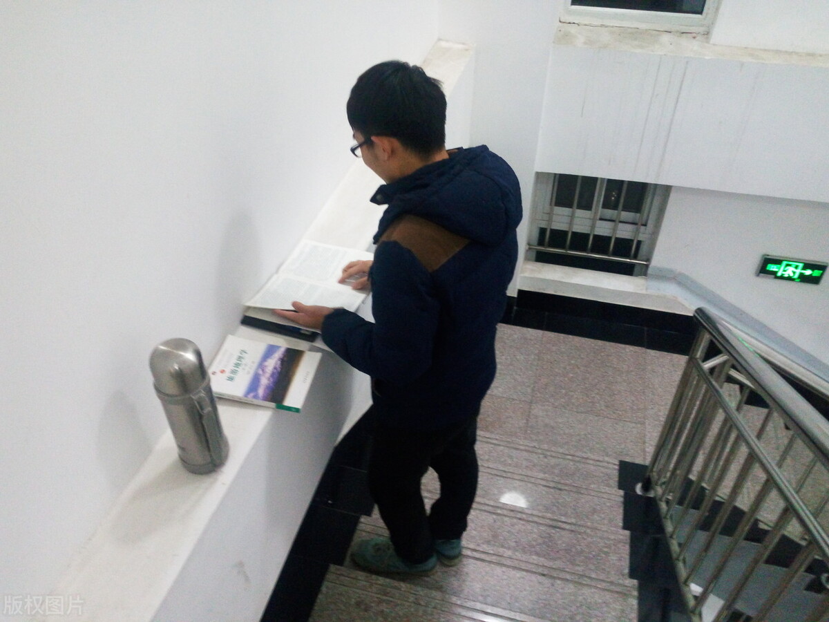事业单位中级职称工资标准,事业单位中级职称工资大概多少