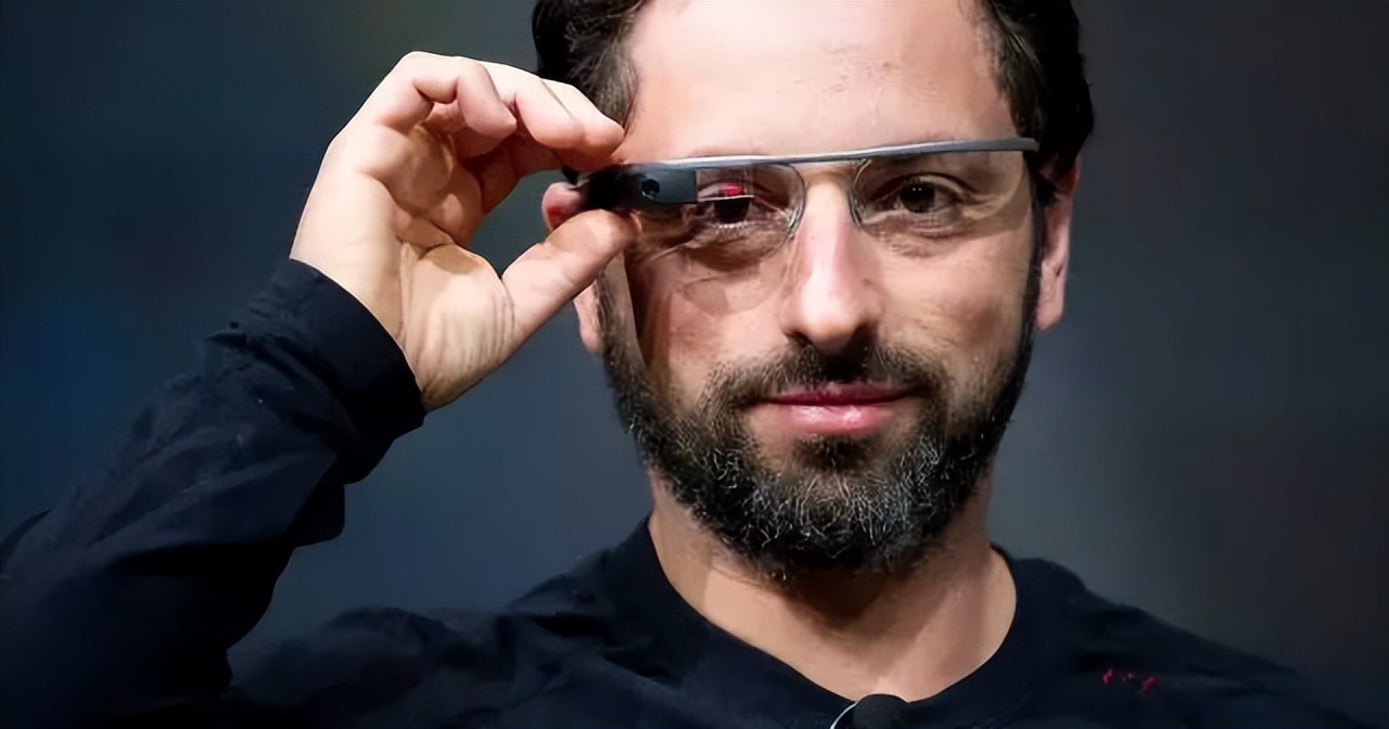 谷歌I/O大会首秀AR眼镜！最贫的搞笑AI机器人亮相