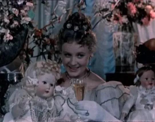 世界电影（0126）苏联电影《脖子上的安娜》（1954）剧照欣赏