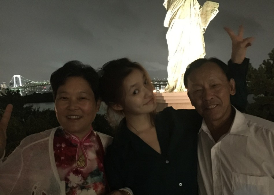 演员林允，从十二万人中脱颖而出，20岁成三十亿票房女主