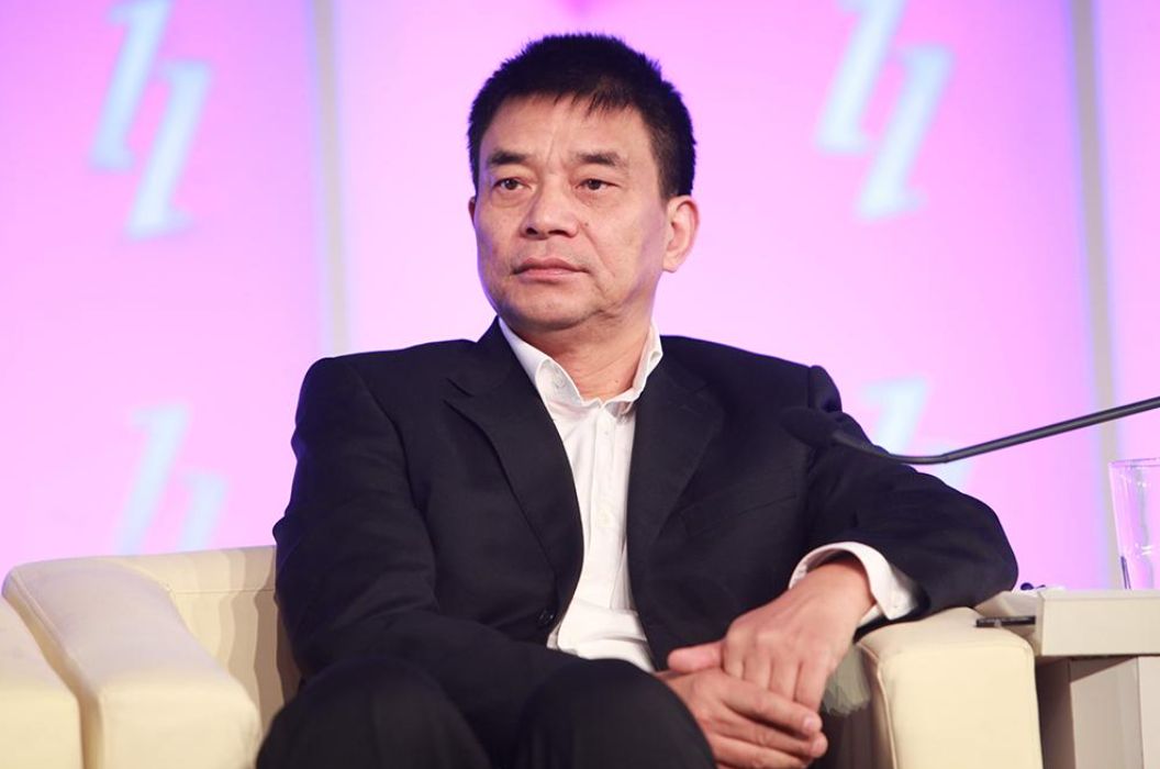 成都首富身价1250亿，结束刘永好20多年首富垄断，5年成中国第一