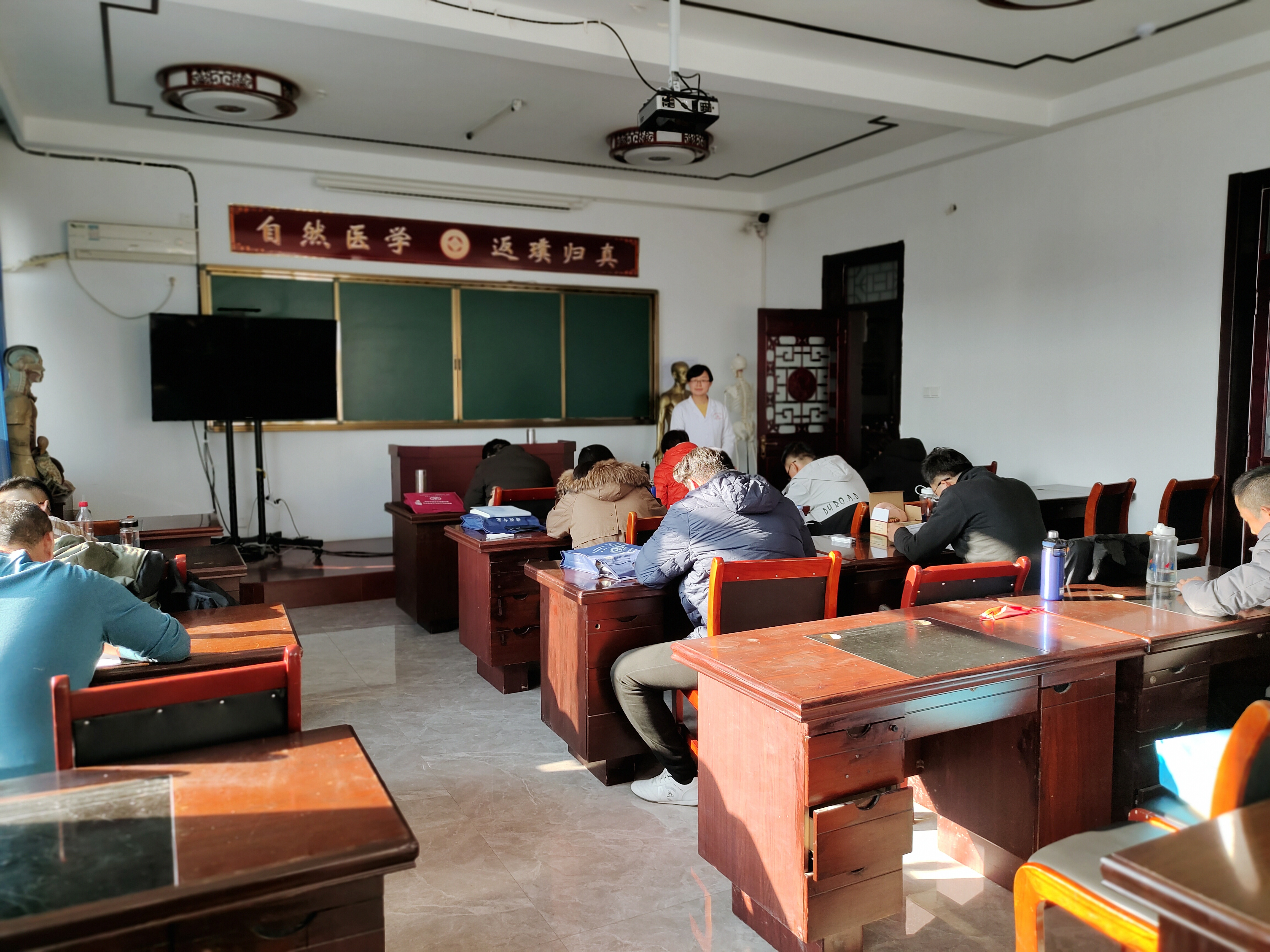 潍坊金掌传承学校：推动潍坊中医药传承和创新