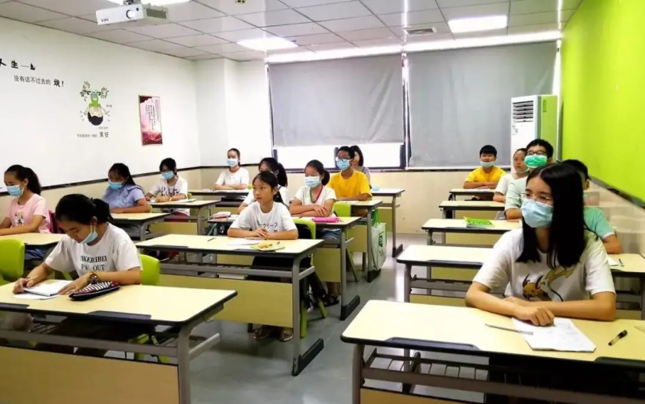 师范生“欲哭无泪”，22考研最难上岸的10所大学，有7所是师范类