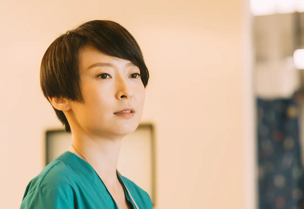 TVB男配角有多帅？以前只顾着看男主，如今才发现男配角颜值满分