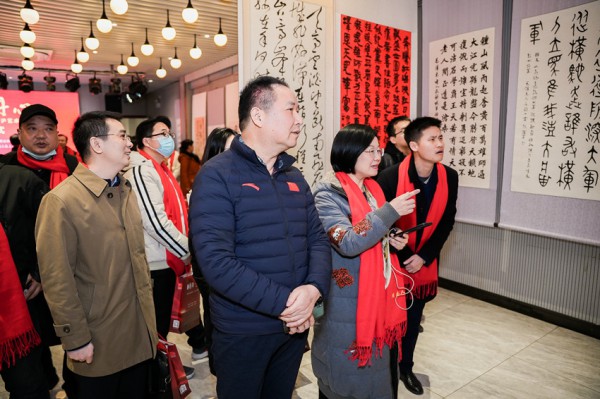 湖南人在上海庆建党一百周年暨2021年年会圆满举办