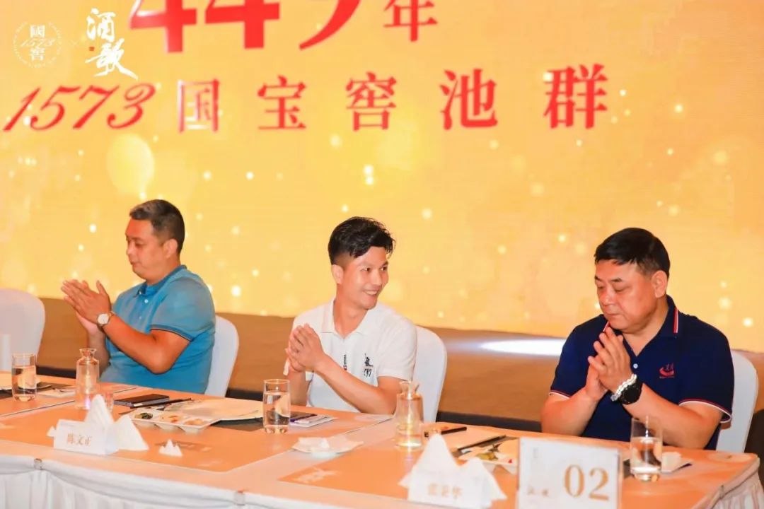 ����1573�ڸ��������ٰ���������ʽ�׾��Ļ�Ʒ�����硶�ơ��衷