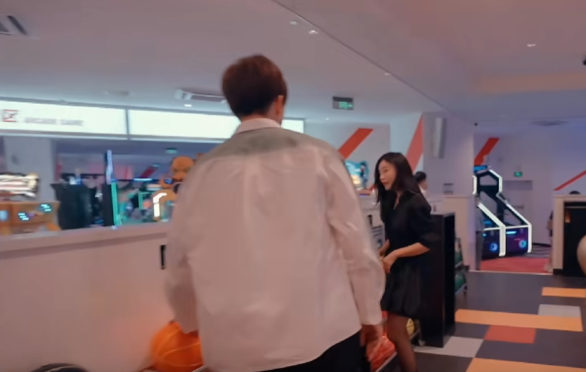 《喜欢你3》CU为约会准备5万块单车，俊良的摩天轮晚餐竟要5000？