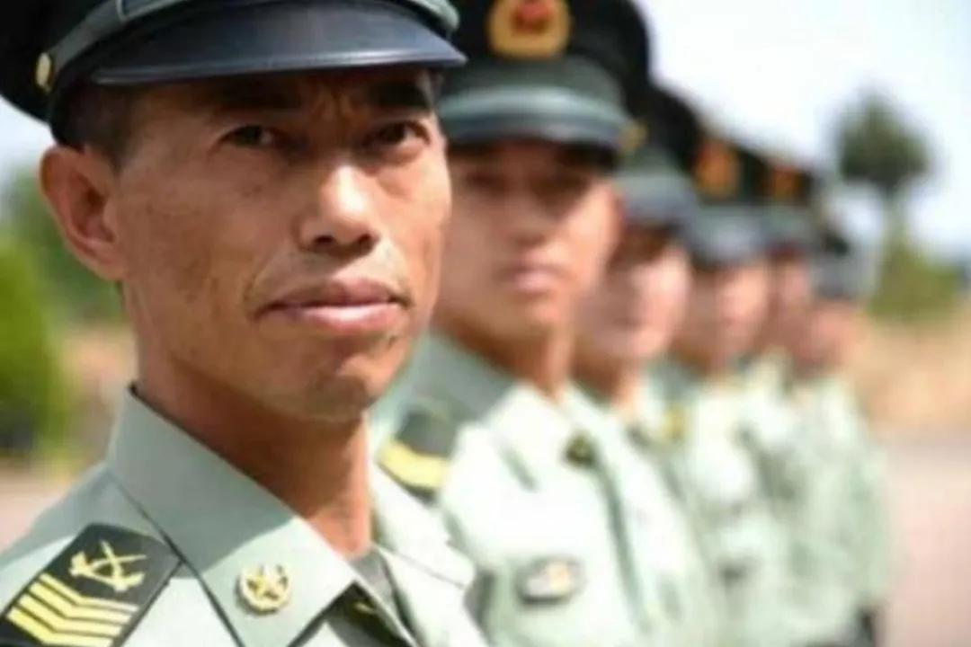 三級軍士長是一個什么級別的待遇，還會退役嗎？不一定