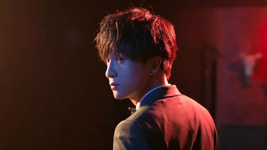 6位被严重高估的歌手，虽然乐坛地位颇高，却没有像样的代表作