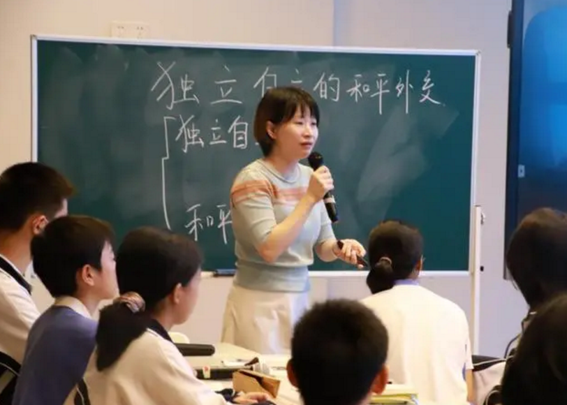 3+1+2新高考模式下，2门学科被“打入冷宫”，化学老师闲得发慌