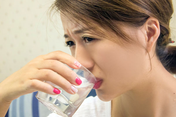 身体有4个表现，或暗示尽早养肝，记住“2宜2忌和1勤”