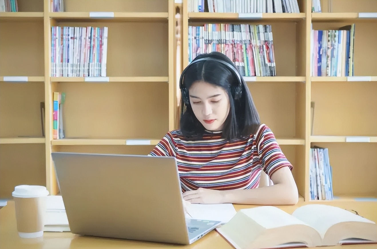 大学生的兼职“坑”曝光！本以为没啥坏处，却消耗了自己的未来