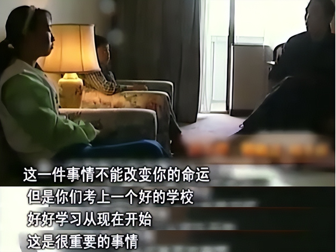 被张艺谋劝退娱圈后，转身嫁美籍华人，“谋女郎”魏敏芝怎样了？