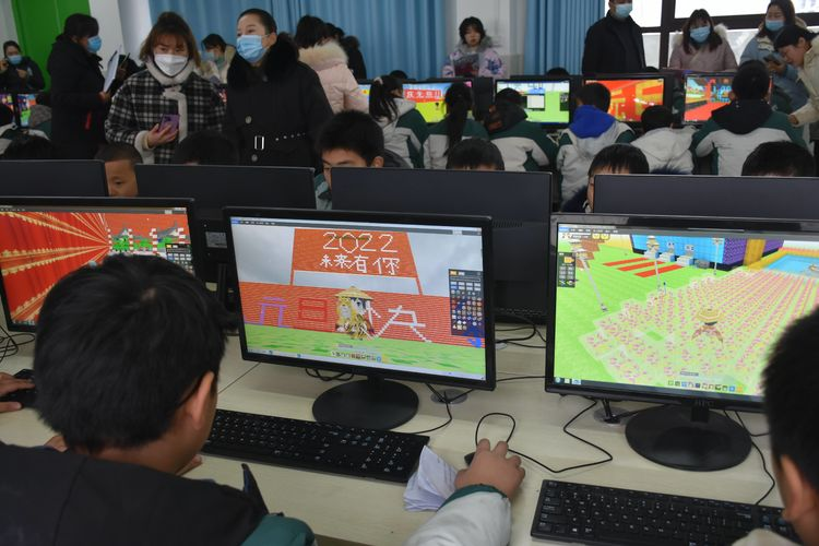 多彩社团，魅力思源——淅川县思源实验学校庆元旦社团汇报展演