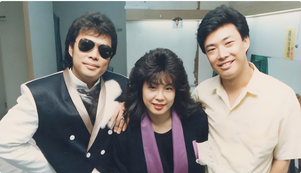 皈依佛门的11位女星，事业正当红时看破红尘，哪一位最让人惋惜？