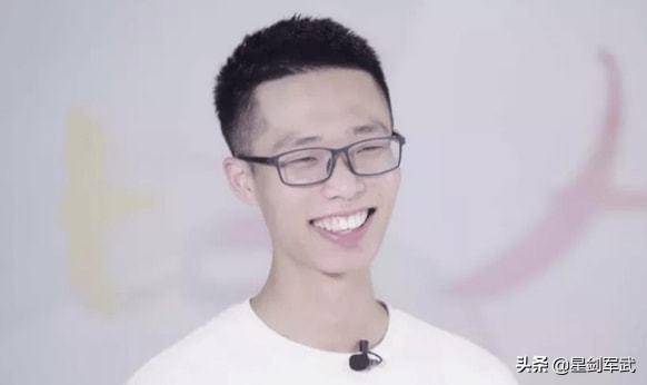 2014年，刺死校园霸凌者的15岁三好学生，出狱后梦想成为一名律师