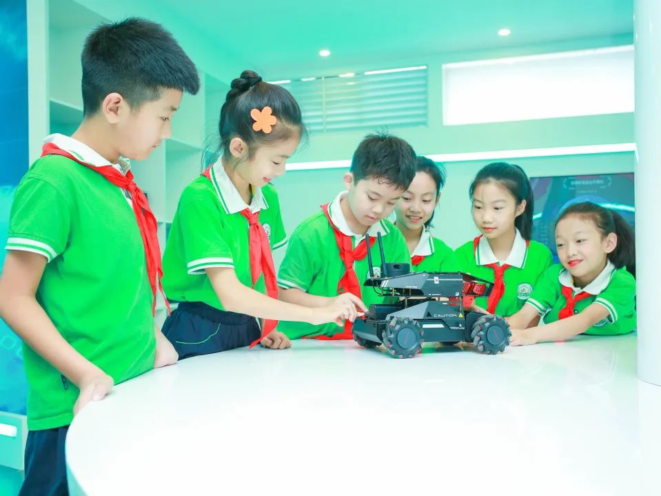 双流区迎春小学受邀作“中小学馆校育人模式变革”的经验分享