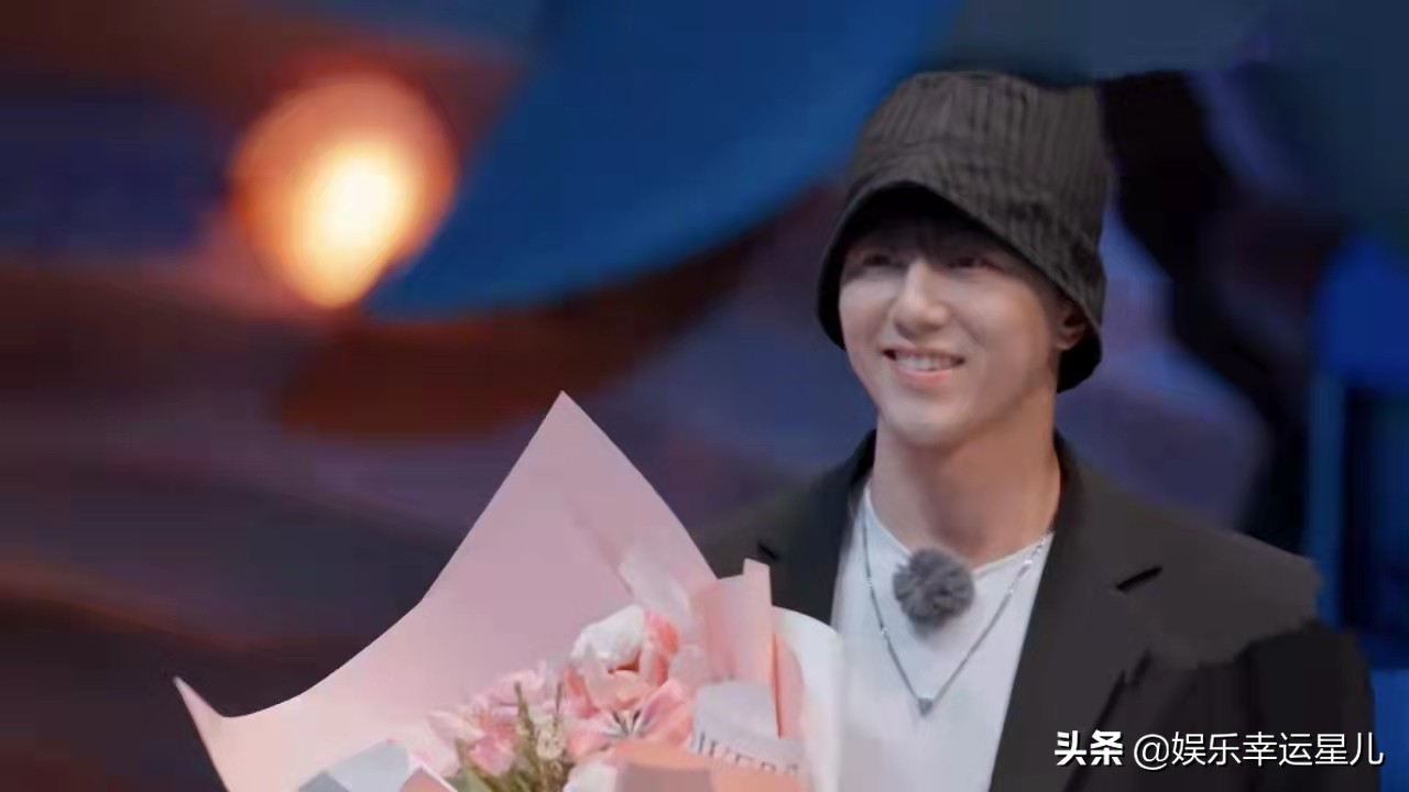 《喜欢你我也是》结局反转：张恒率先一步表白伶伶，孝良尴尬后退