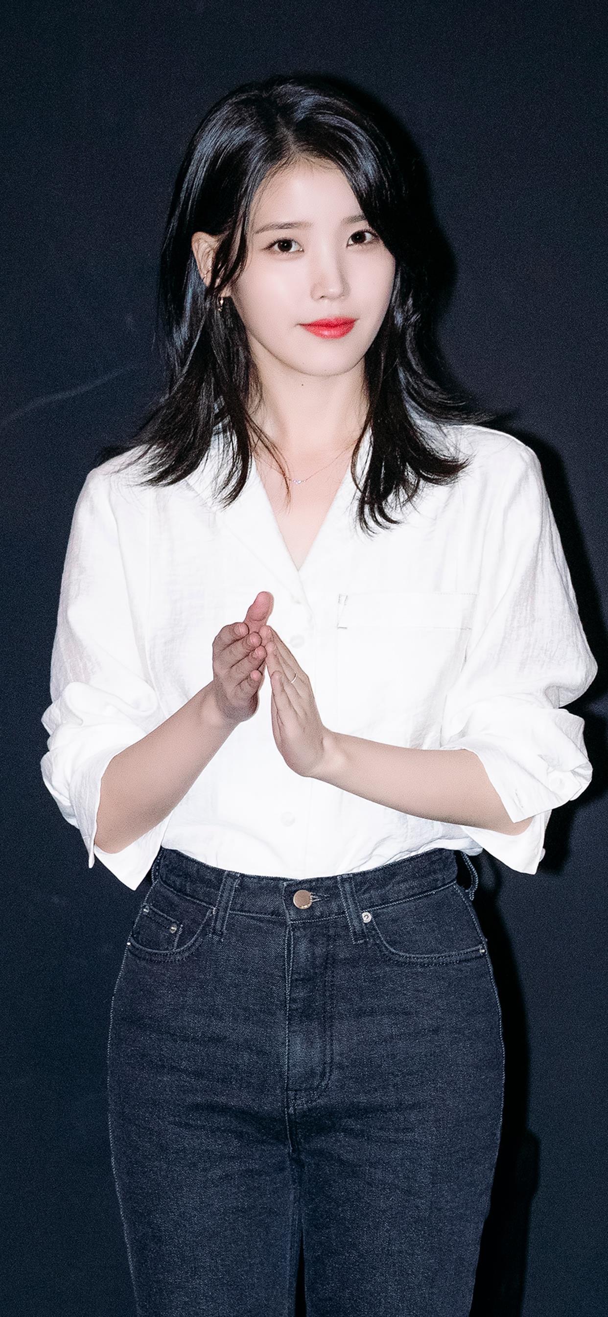 IU壁纸｜李知恩太美了