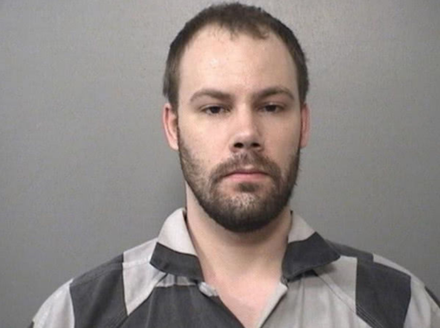 章莹颖赴美惨遭杀害，4年过去尸骨仍下落不明，父母至今没放弃