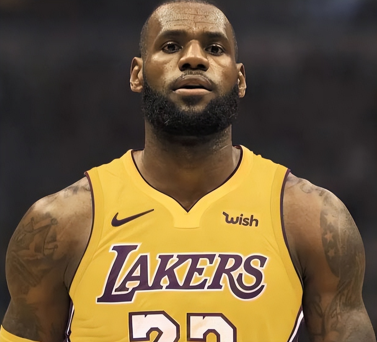 卡特nba哪些(卡特：NBA75年来，只有3个人真正统治过联盟，3人勉强算统治过)