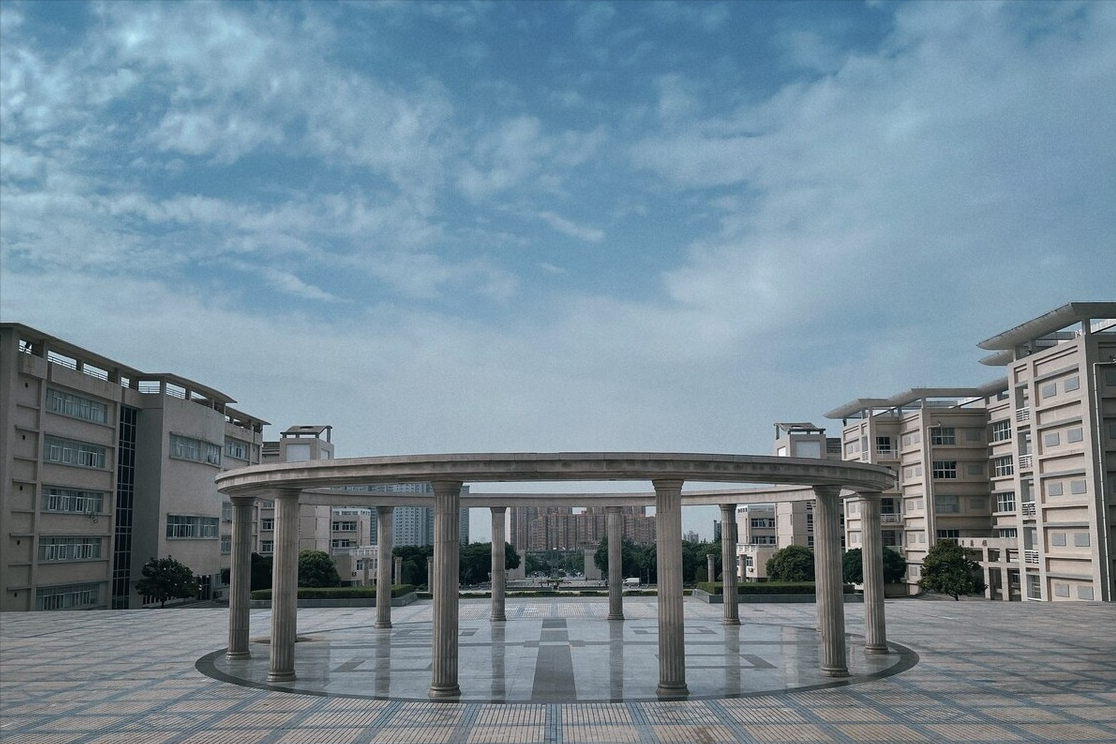 省会命名的3所科技大学，学科特色突出，就业超好，考生家长收藏