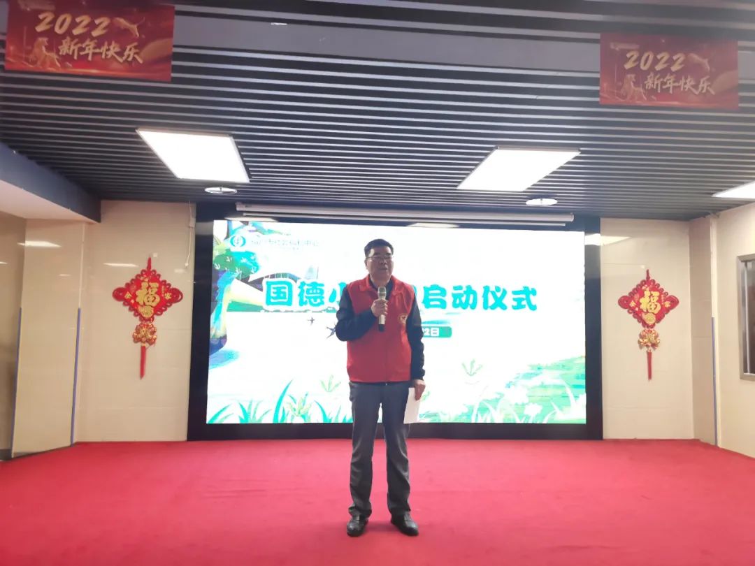 不亦乐乎！养老院可以种菜了