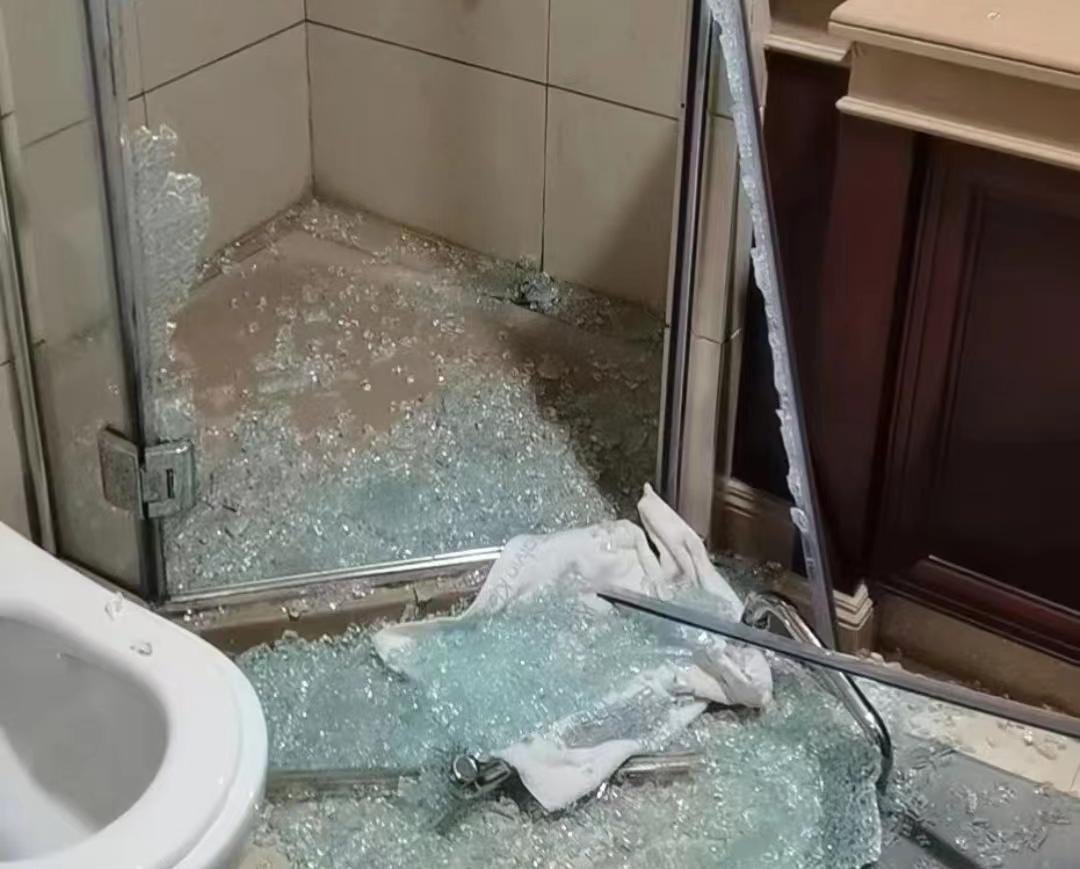 卫生间装修，不管多忙，这5个细节一定要亲自监督验收，避免返工
