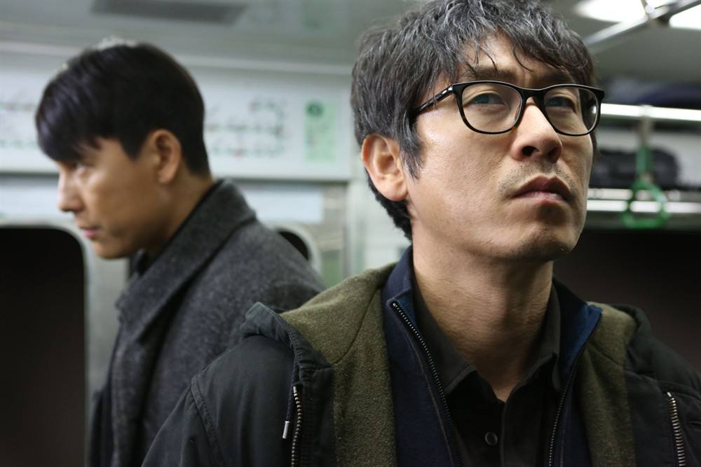 韩剧《绝密跟踪》高科技犯罪警匪竞技，任达华片尾鼎力支持