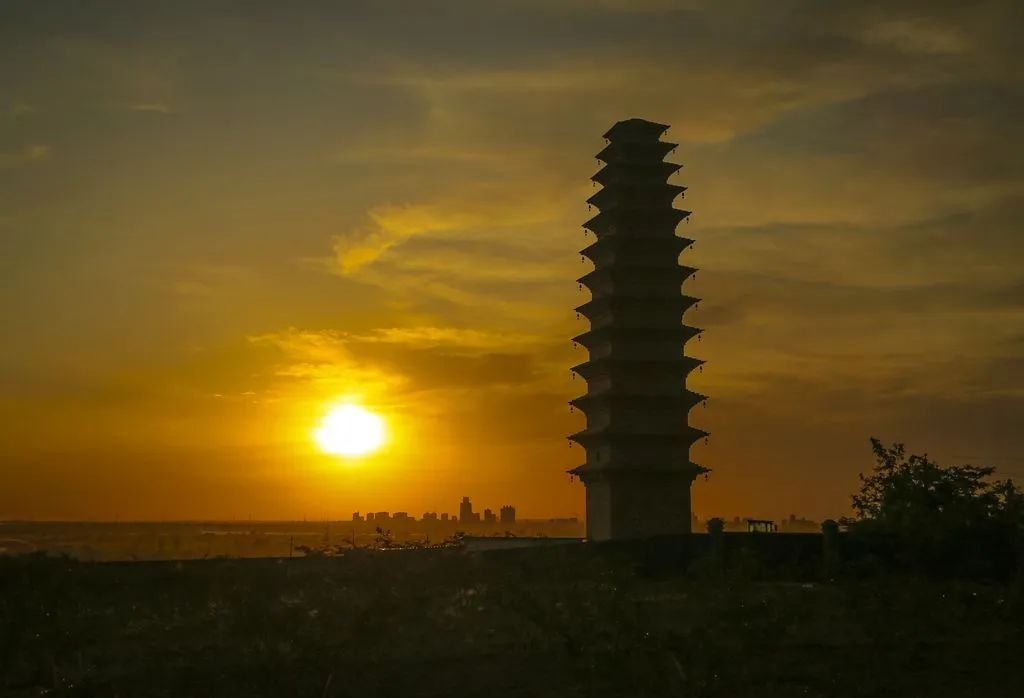 渭南市合陽縣：巍然屹立的大像寺塔