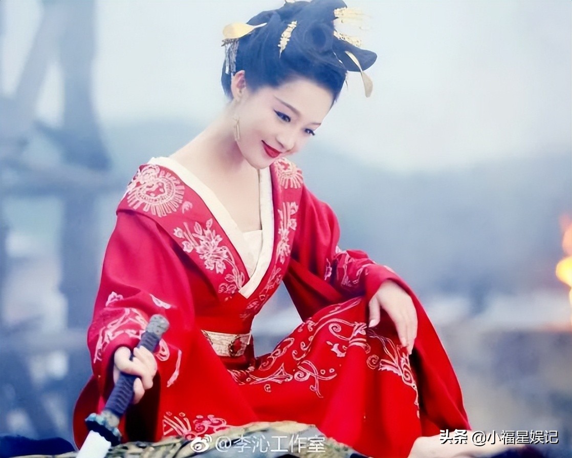 同样演“红装女神”,把刘亦菲景甜和王祖贤朱茵对比看,谁更胜一筹