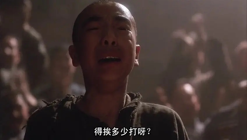 还记得《霸王别姬》的小豆子吗？一个要出家一个被张国荣改变命运