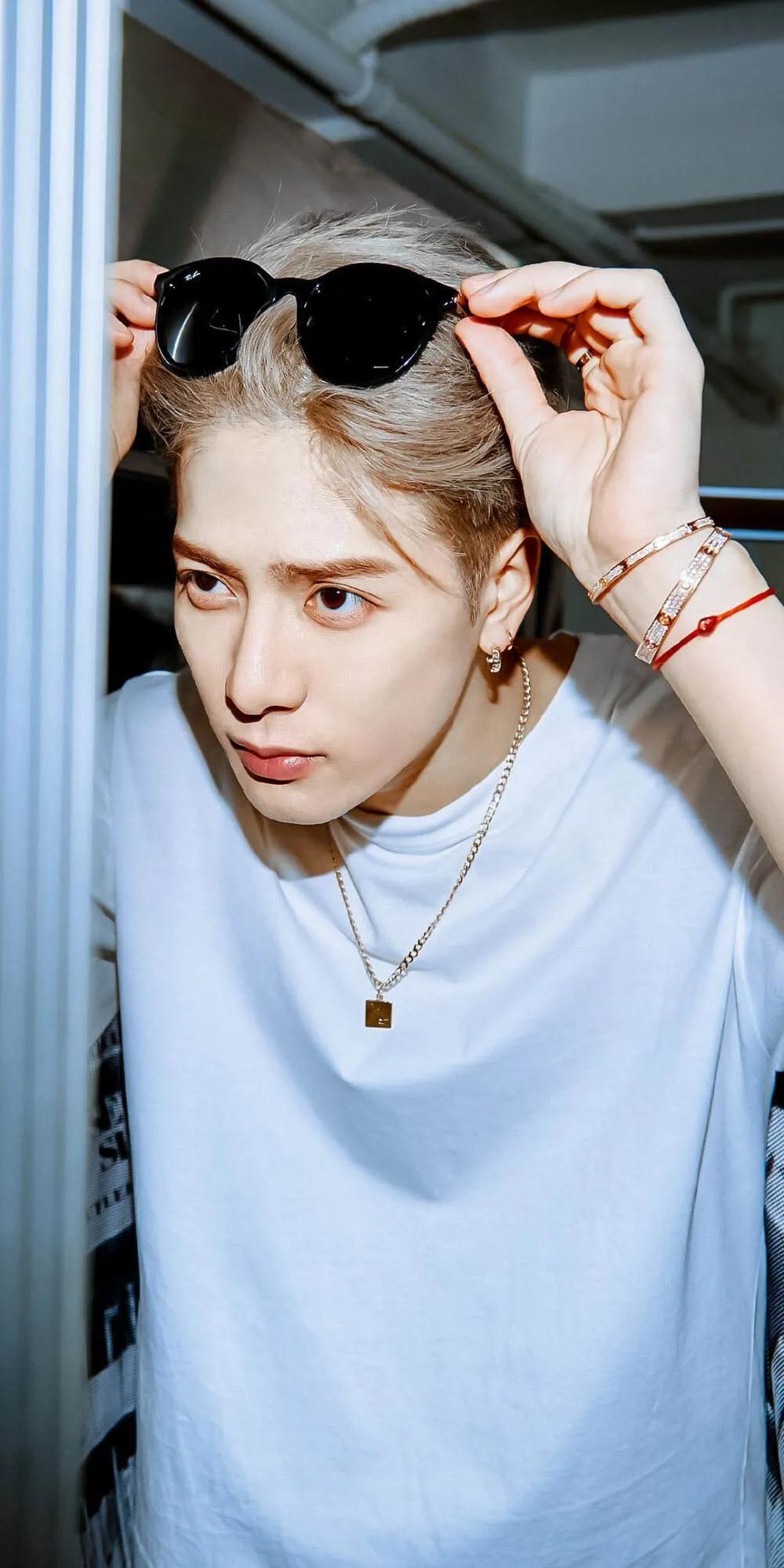 KPOP爱豆加入公司的奇奇怪怪的理由