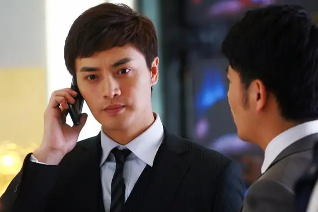 《丑女无敌》14年，男主改名难改运，女主无戏拍，男配成一线