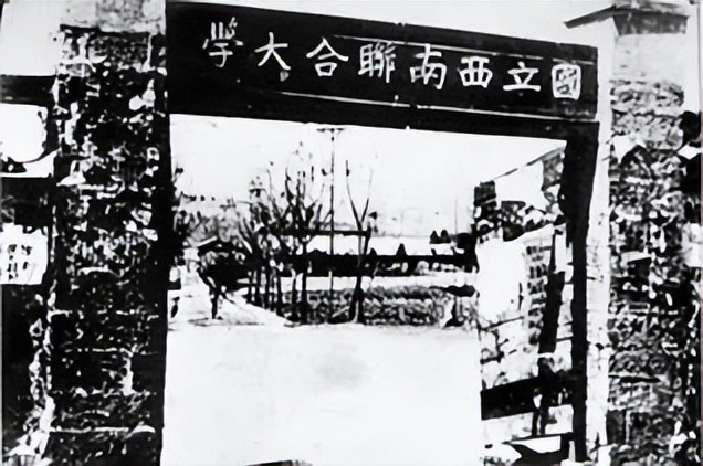 有一种文采飞扬的经典，叫校歌