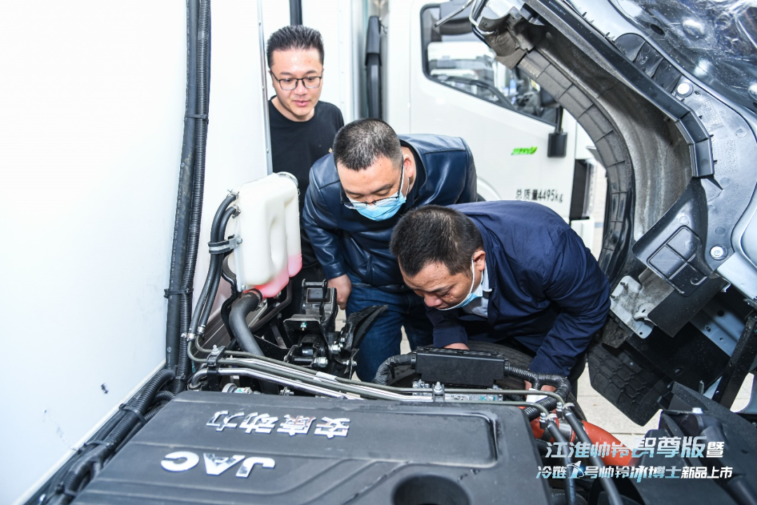 ǿ��ʡ�ͣ�����˧�������������1��˧�����ʿ�ɶ�վ����