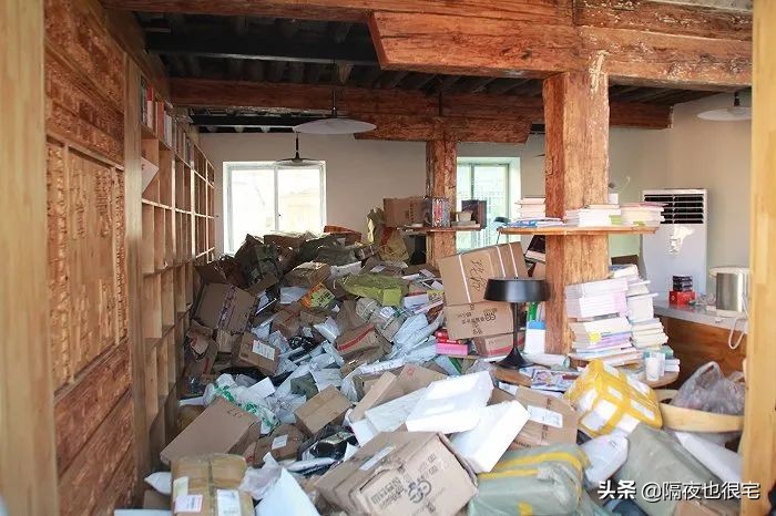 “一眼丁真”的恶搞时代，真能被丁真工作室的律师函终结吗？