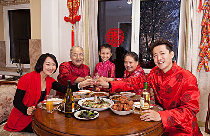 春节过后，中国的离婚率飙升，孩子不得不为父母的错误买单