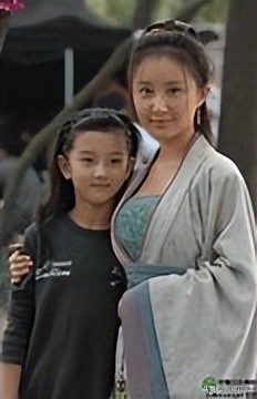 娱乐圈鲜为人知的亲属关系，陈凯歌陈赫不算啥，每一对都意想不到