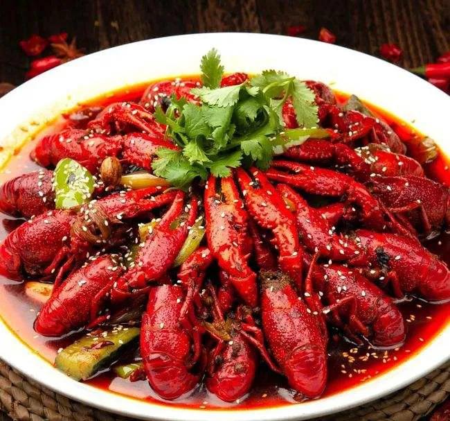 全国哪的小龙虾最好吃?经评比这6个地方名气较大,有你的家乡吗