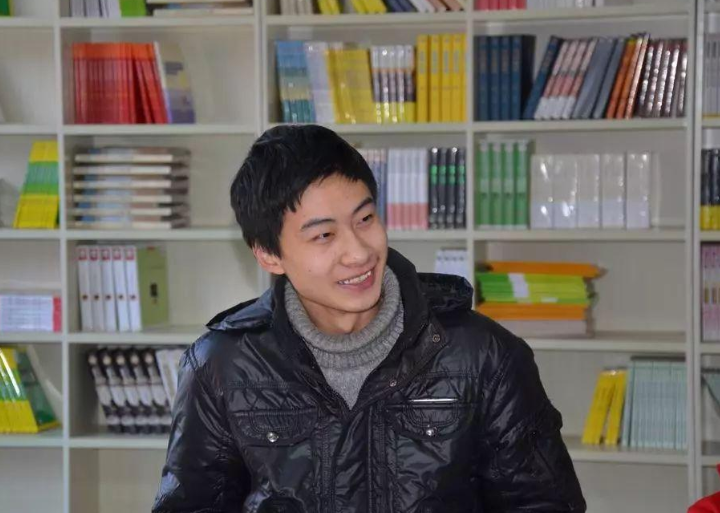 寒门贵子庞众望：以744分考入清华，清华校长到家探望，发出感叹