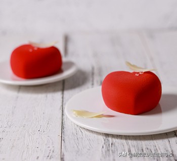 杭州西点培训班课程一般学些啥？赫麦思烘焙学校如是说