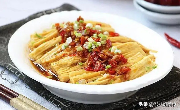 葡萄糖内酯（分享建议女人多吃这4种豆制品）