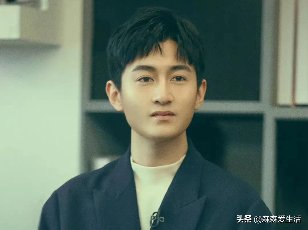 《初入职场的我们》8位实习生的简历，过来看看区别吧