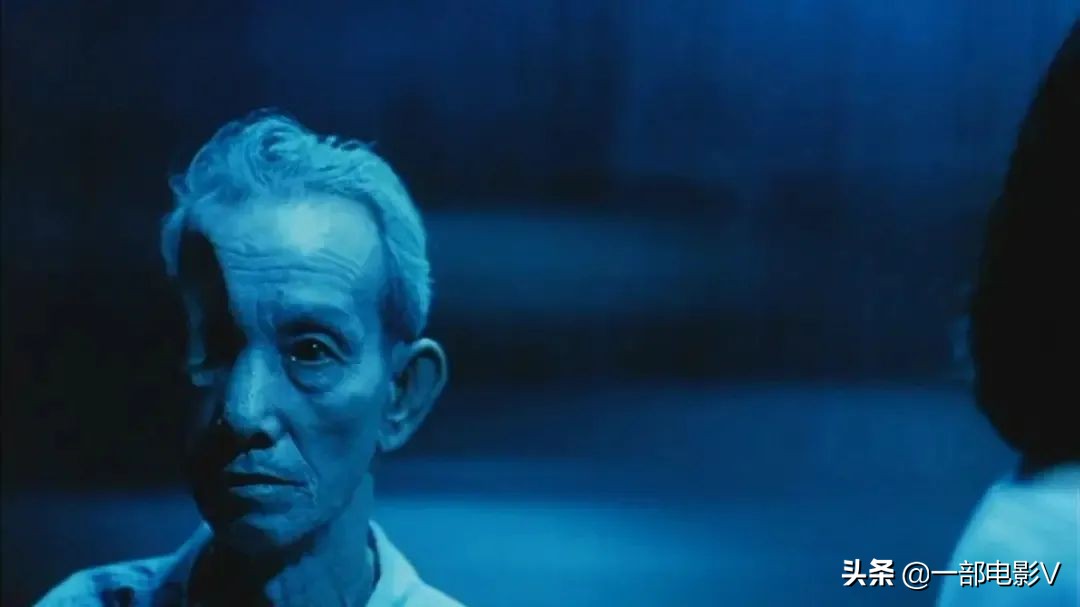 童年阴影，能看见鬼是怎样一种体验？