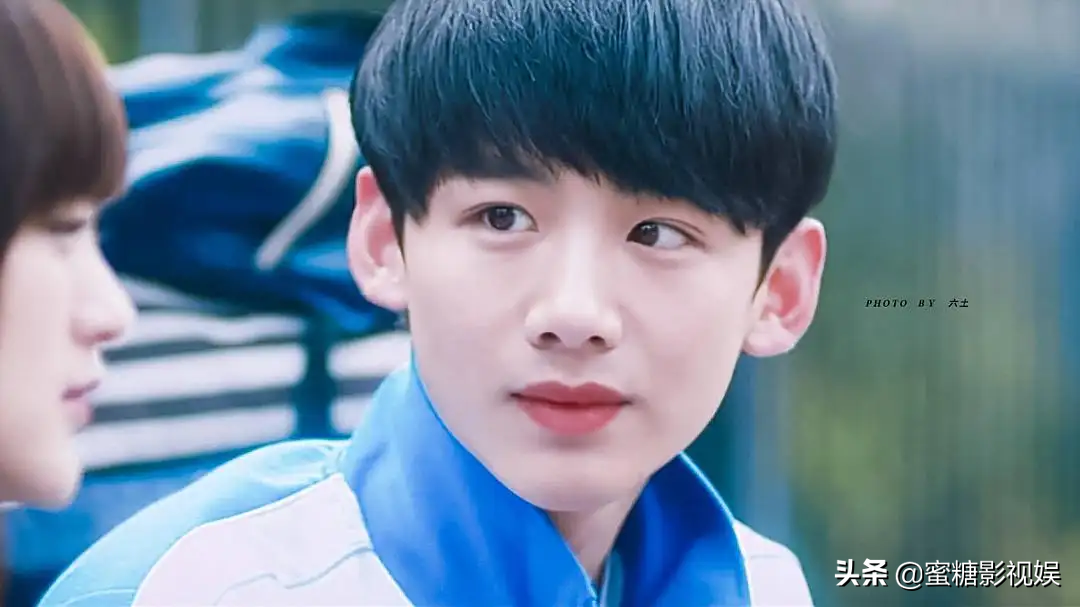 白敬亭为什么没成为顶流？4次事业转折点，暴露了真实的野心？