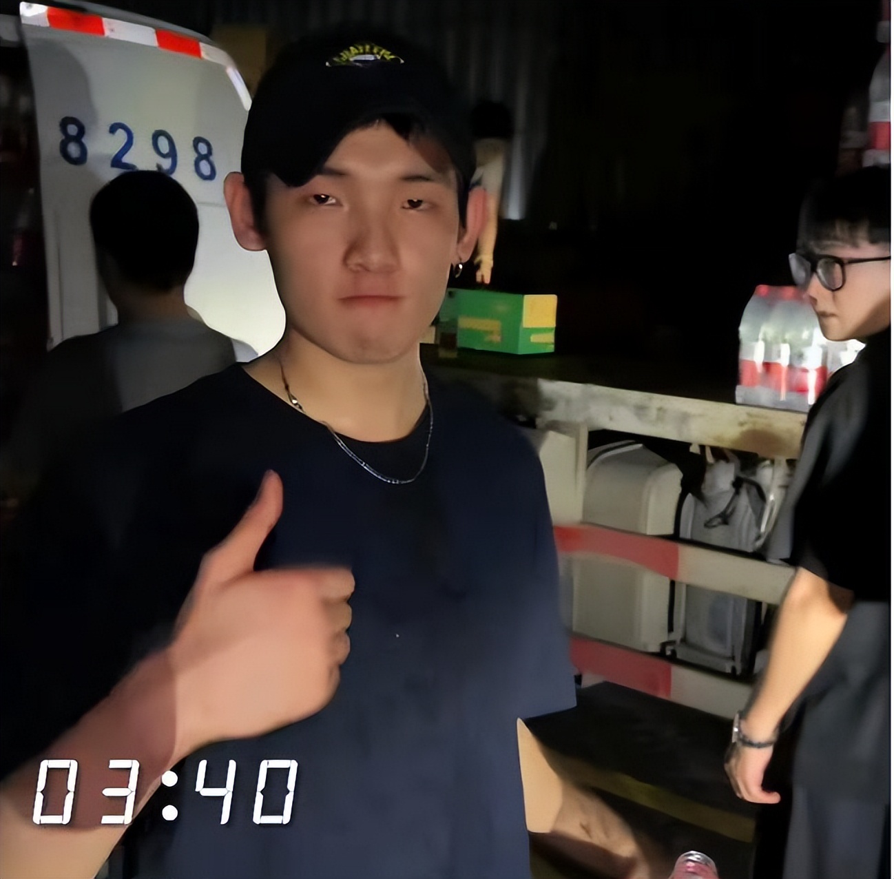 11位网红的收入，有人一分钟50万，有人年入30亿，19岁存款8位数