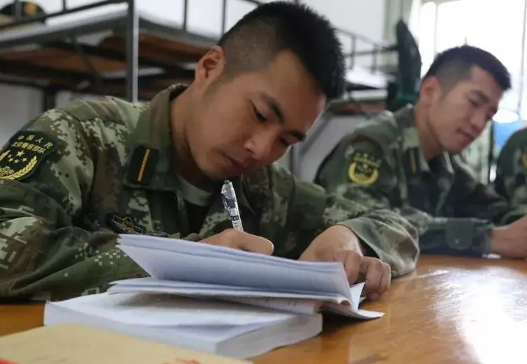 国内6大顶尖军校，考上就是“全村人的希望”，有你向往的吗？