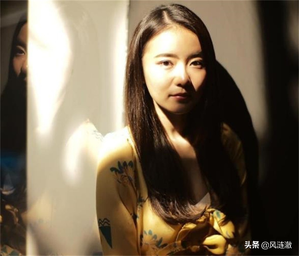 泰星Pearwah最近很惨，分手后差点自杀，又二次感染新冠肺炎