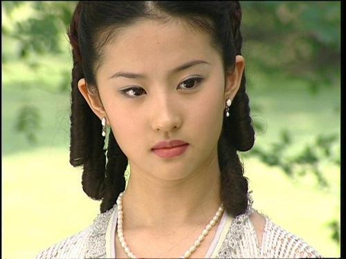 刘亦菲太清纯无法演苏妲己？当甩出定妆照，才知道什么叫红颜祸水